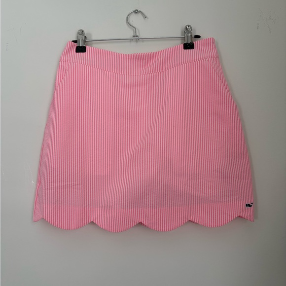 Vineyard Vines Pink Performance Scalloped Seersucker Mini Skirt Built In Shorts - Picture 2 of 4